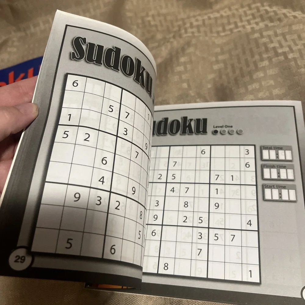 Sudoku Puzzle Books Lot of 2 Spiral Bound Hinkler 2007 NOS Over 200 Puzzles Rare